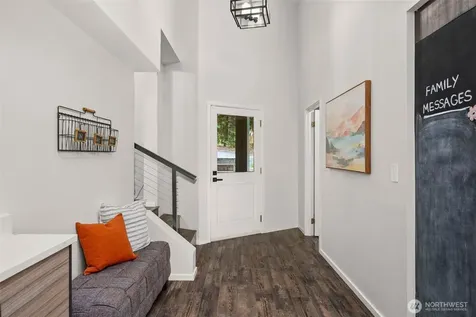 4456 Pinto Court NE Bainbridge Island WA 98110