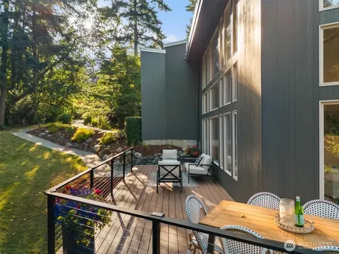 4456 Pinto Court NE Bainbridge Island WA 98110