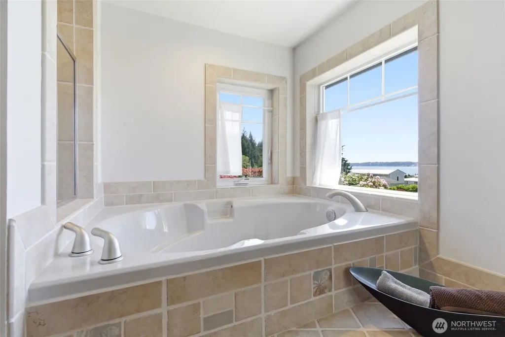 18819 106th Street Ct NW Gig Harbor WA 98329