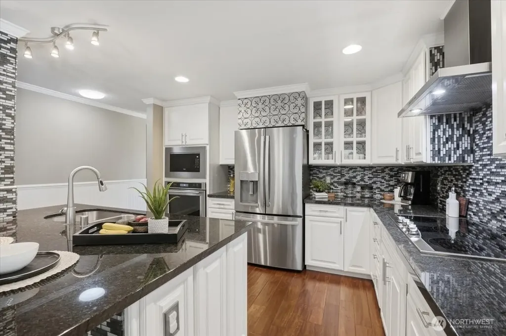 1024 Crestwood Lane Fircrest WA 98466