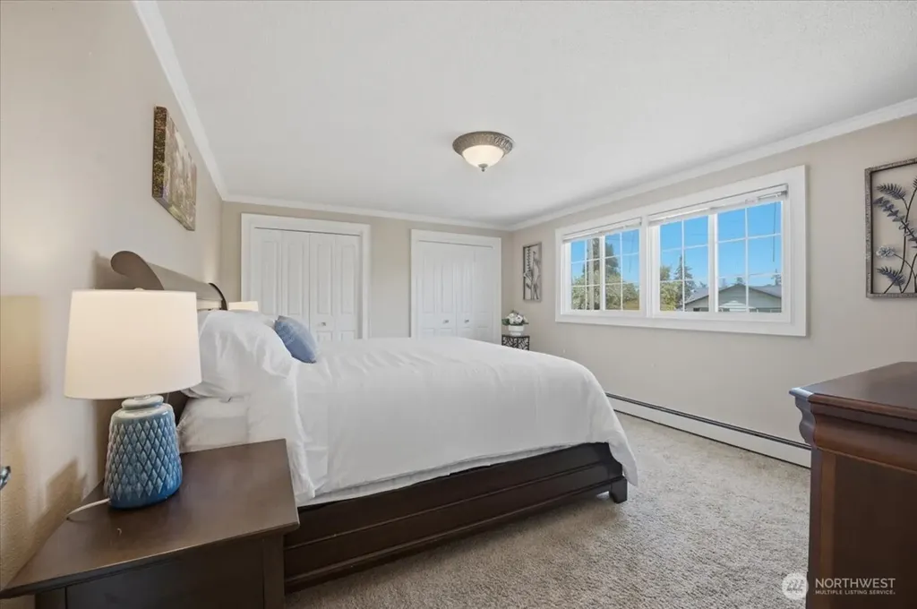 1024 Crestwood Lane Fircrest WA 98466