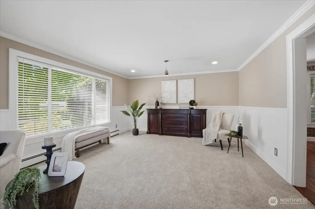 1024 Crestwood Lane Fircrest WA 98466