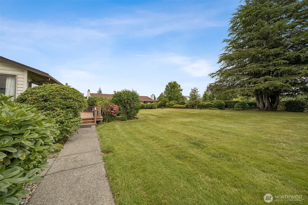 1069 Semanski Street Enumclaw WA 98022