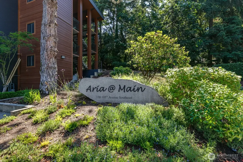 130 105th Avenue SE Bellevue WA 98004
