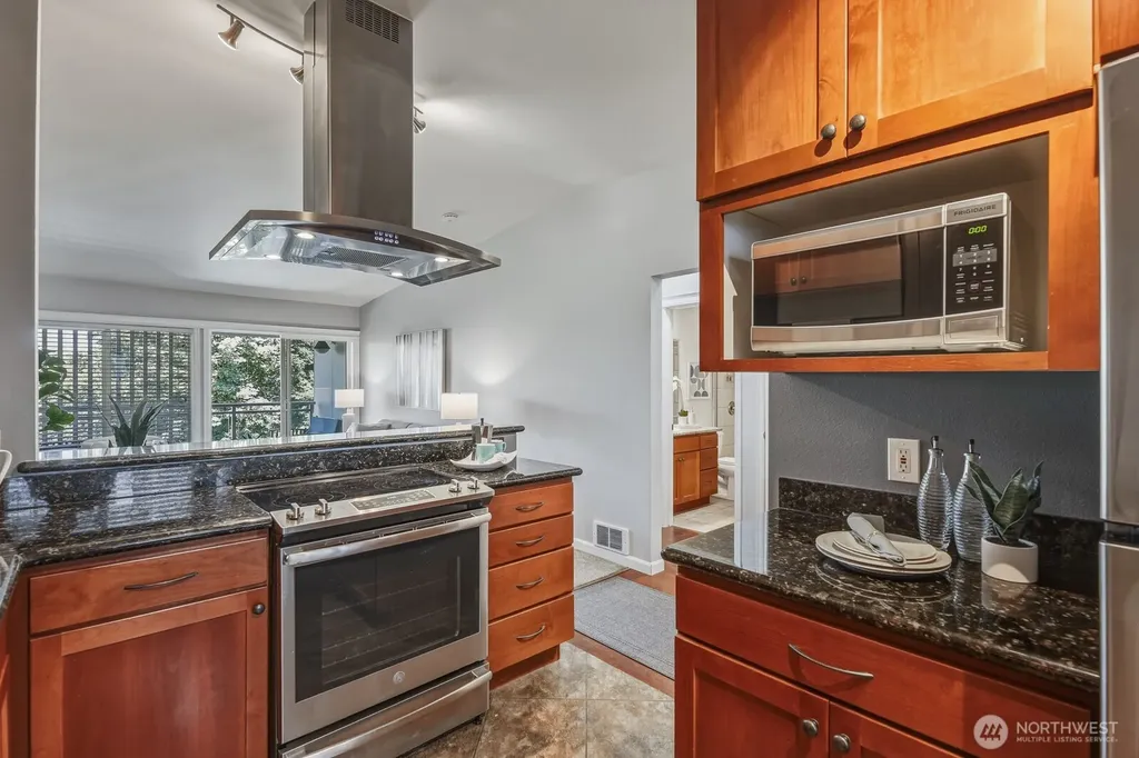 130 105th Avenue SE Bellevue WA 98004