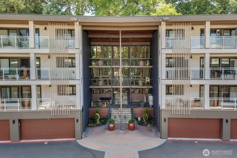 130 105th Avenue SE Bellevue WA 98004