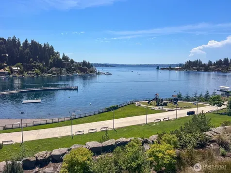 130 105th Avenue SE Bellevue WA 98004