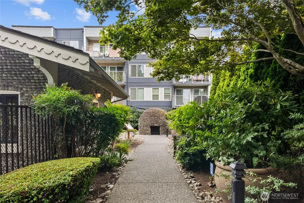 1311 12th Avenue S Seattle WA 98144