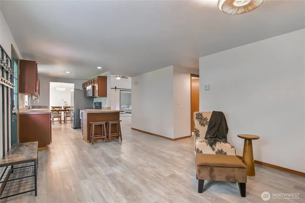 15611 SE 322nd Place Auburn WA 98092