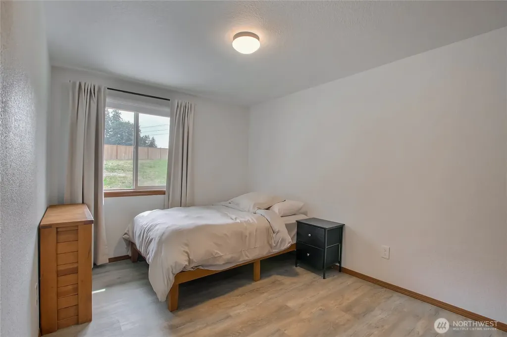 15611 SE 322nd Place Auburn WA 98092