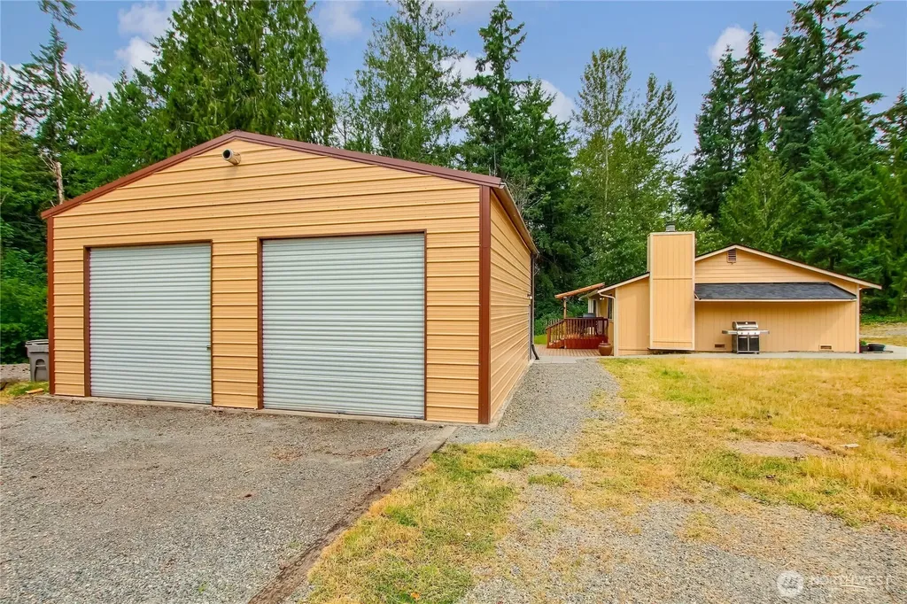 15611 SE 322nd Place Auburn WA 98092