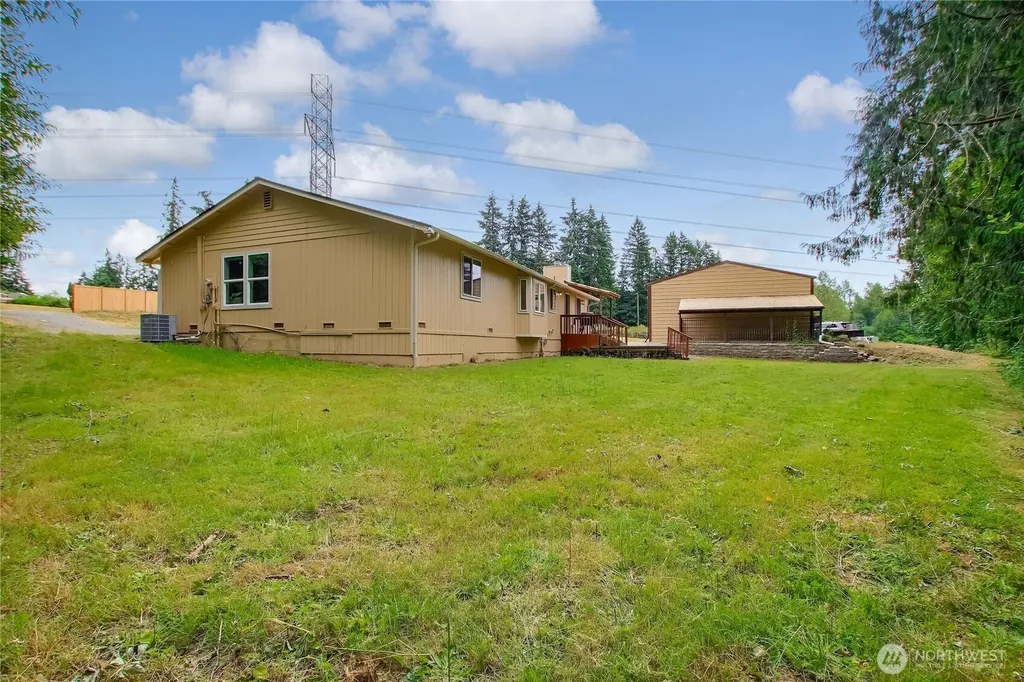 15611 SE 322nd Place Auburn WA 98092