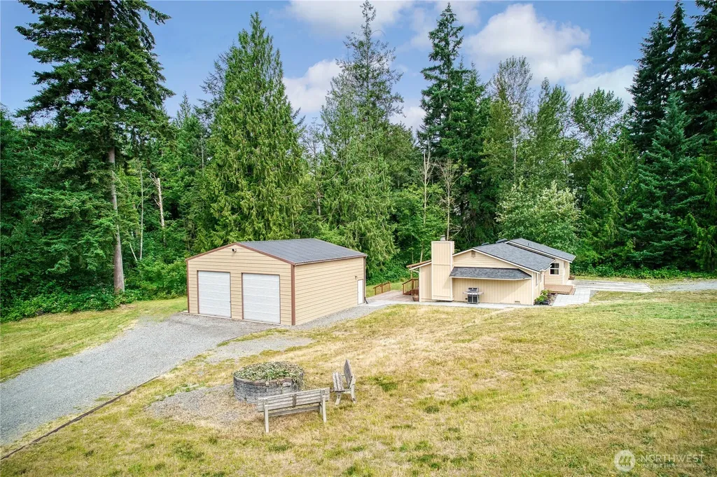 15611 SE 322nd Place Auburn WA 98092