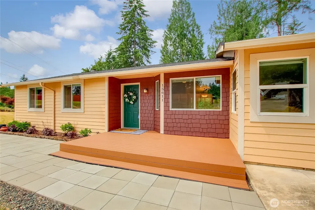 15611 SE 322nd Place Auburn WA 98092