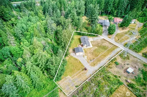 15611 SE 322nd Place Auburn WA 98092