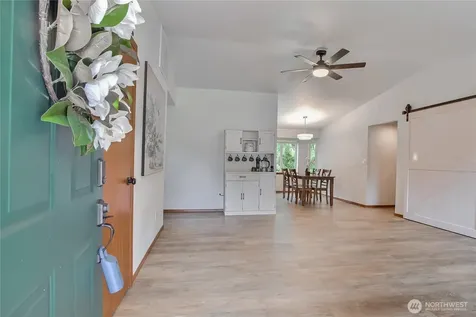 15611 SE 322nd Place Auburn WA 98092