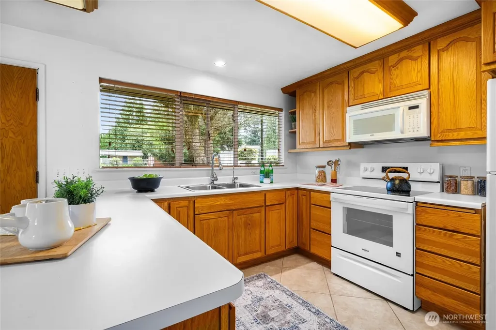 33418 SE 43rd Place Fall City WA 98024