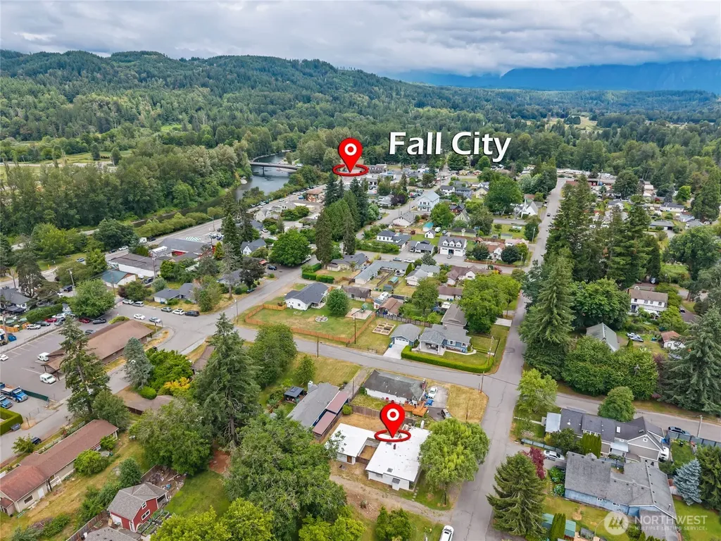 33418 SE 43rd Place Fall City WA 98024