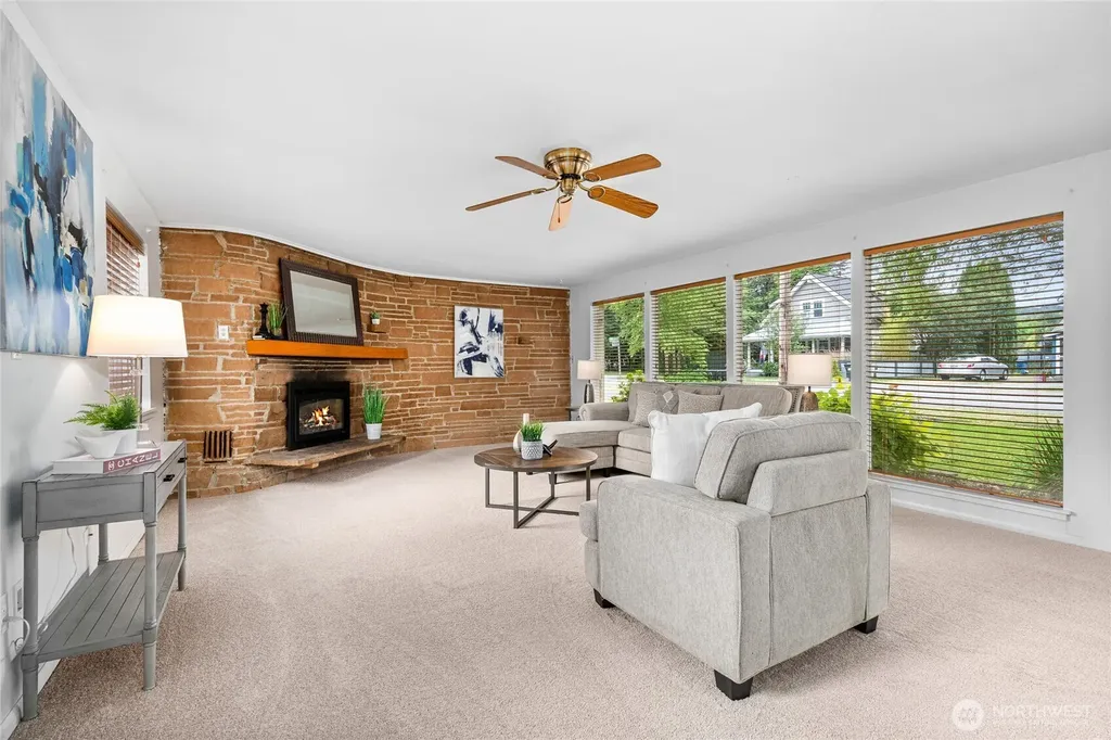 33418 SE 43rd Place Fall City WA 98024