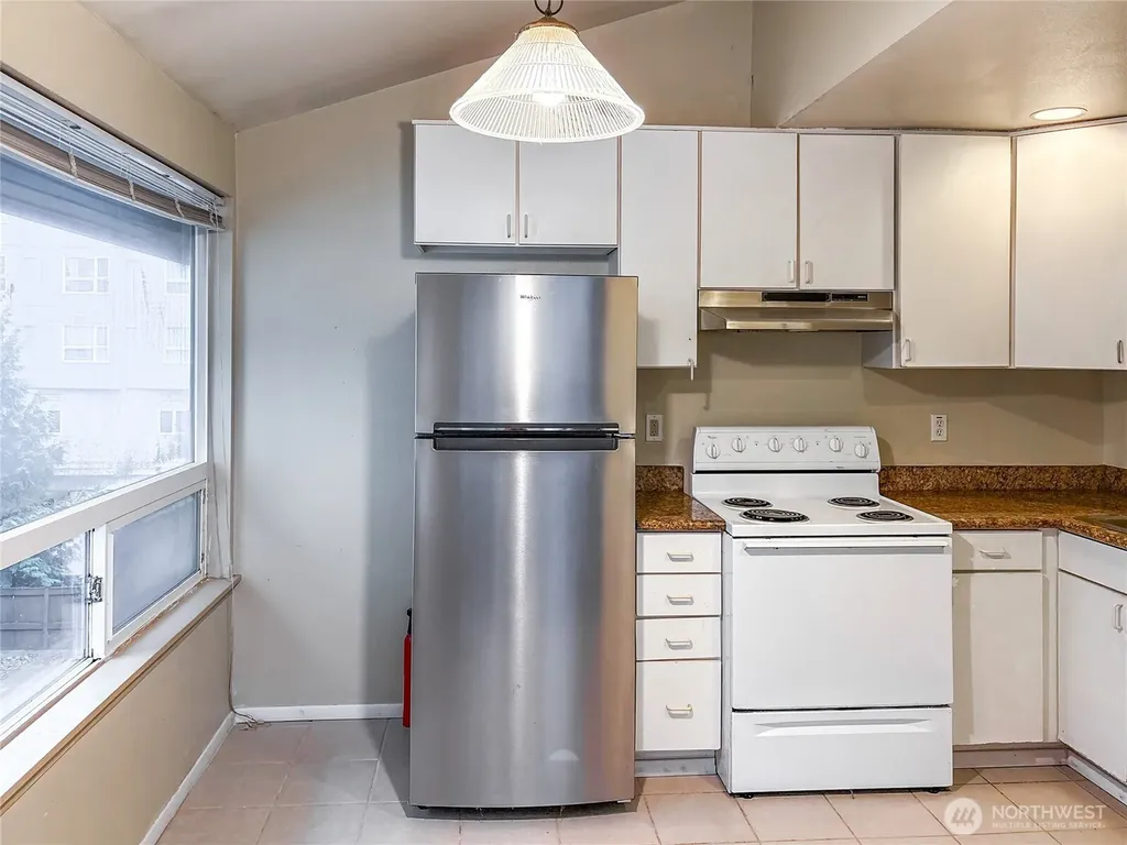 12741 NE 35th Avenue NE Seattle WA 98125