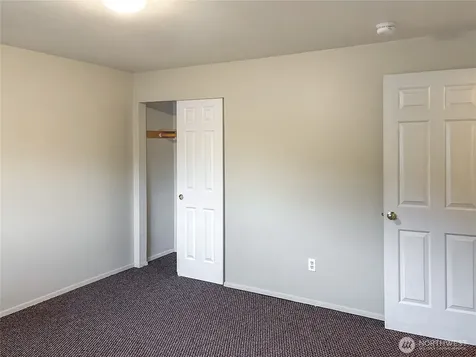 12741 NE 35th Avenue NE Seattle WA 98125