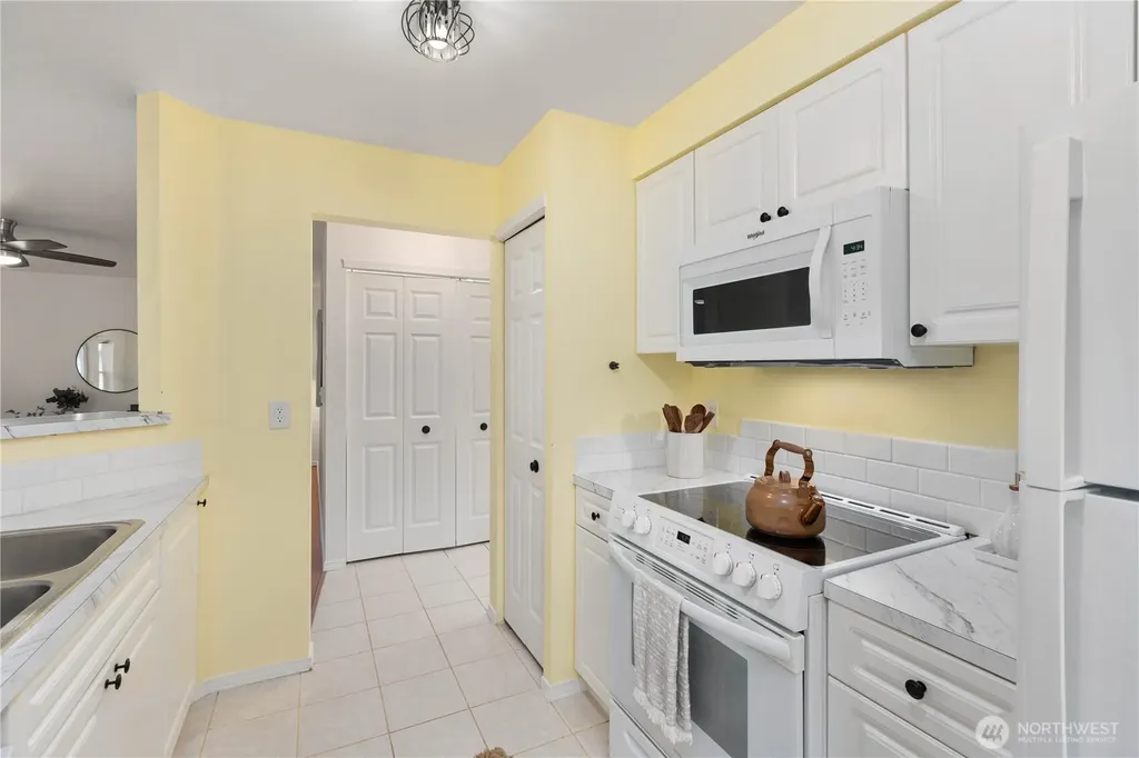 11518 12th Avenue W Everett WA 98204