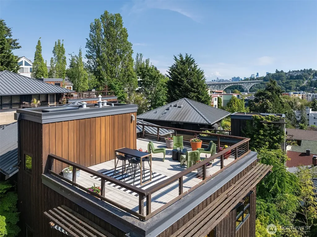 3816 Evanston Avenue N Seattle WA 98103