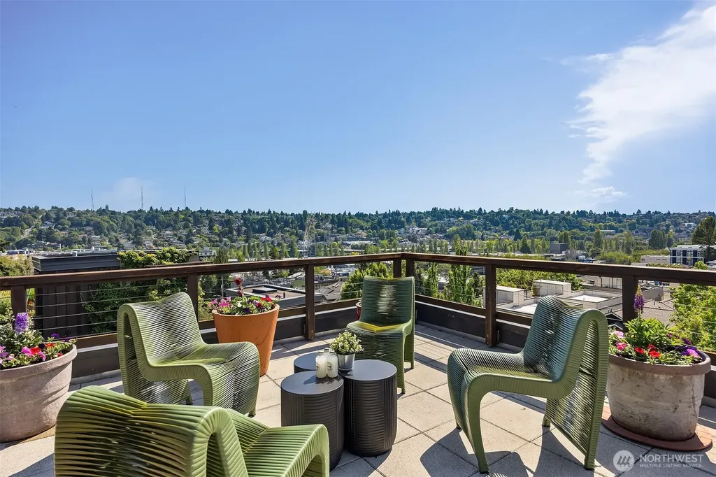 3816 Evanston Avenue N Seattle WA 98103