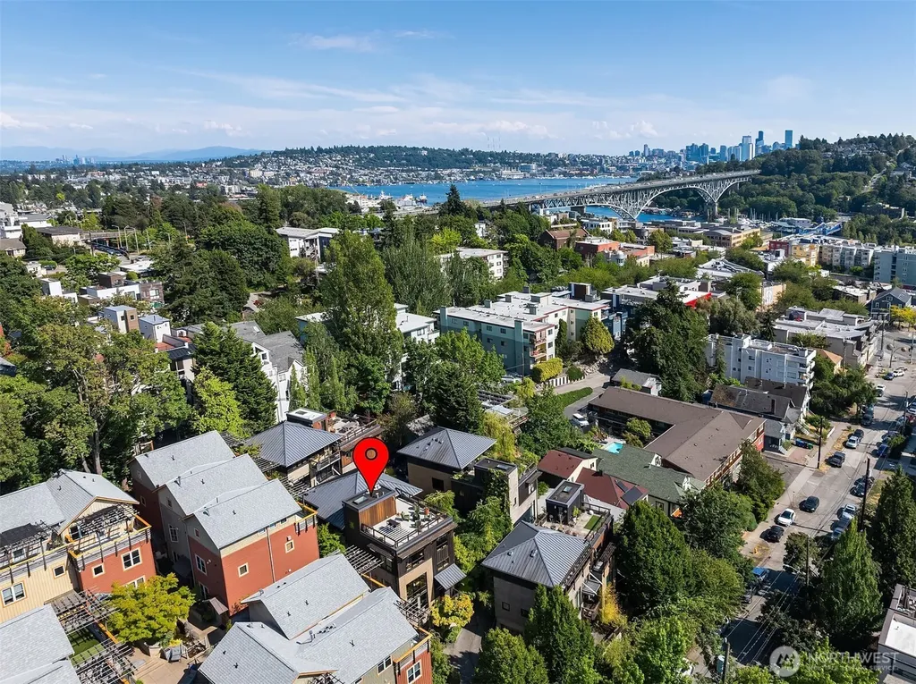 3816 Evanston Avenue N Seattle WA 98103