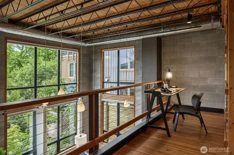 3816 Evanston Avenue N Seattle WA 98103