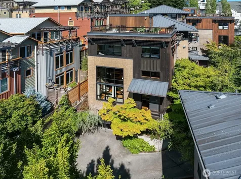 3816 Evanston Avenue N Seattle WA 98103