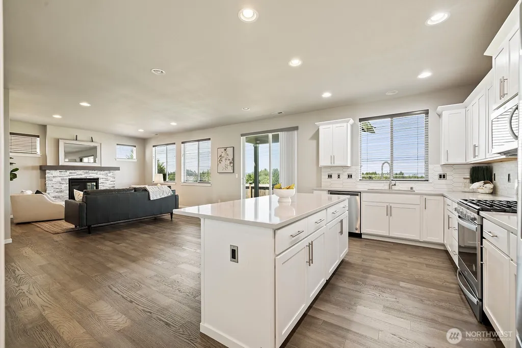 1304 82nd Avenue SE Lake Stevens WA 98258