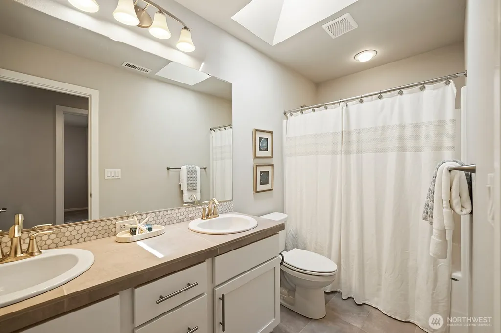 1304 82nd Avenue SE Lake Stevens WA 98258