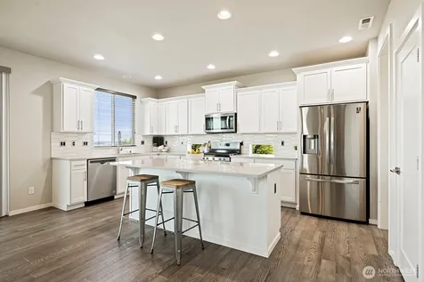 1304 82nd Avenue SE Lake Stevens WA 98258