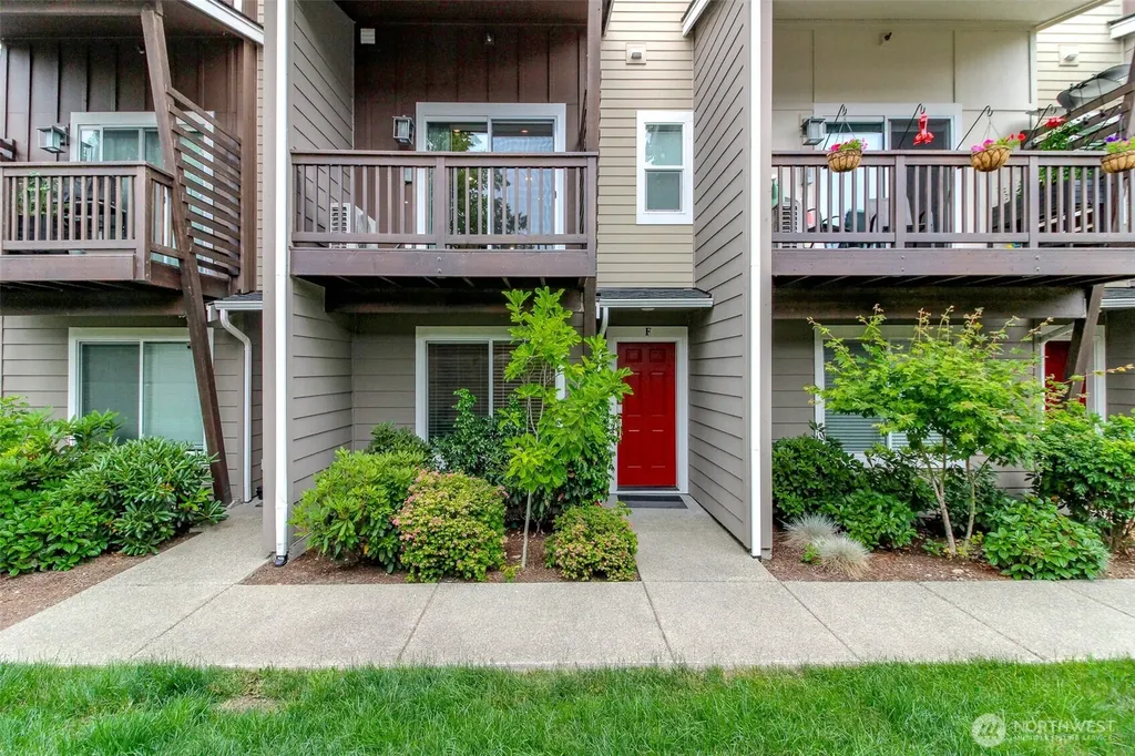 17417 118th Ave Ct E Puyallup WA 98374