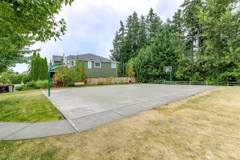 17417 118th Ave Ct E Puyallup WA 98374