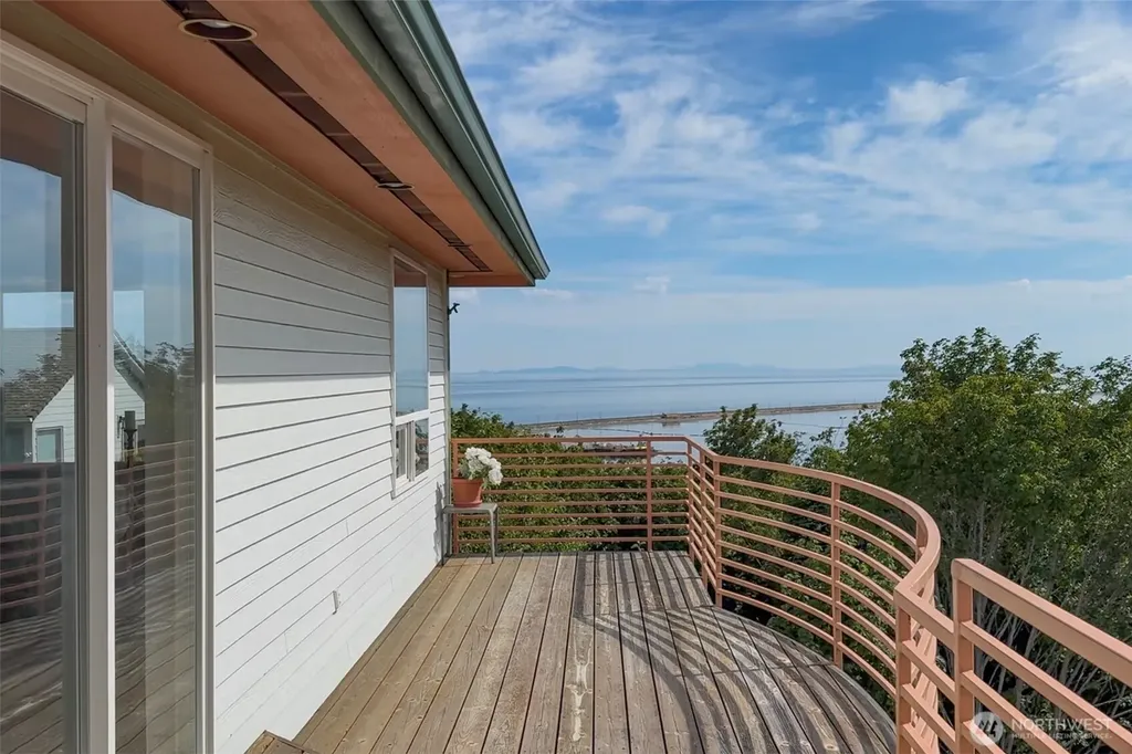 1623 W Fifth Street Port Angeles WA 98363