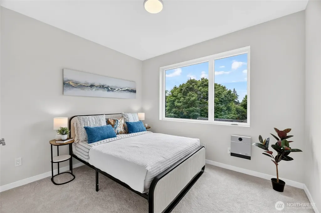 5039 41st Avenue SW Seattle WA 98136