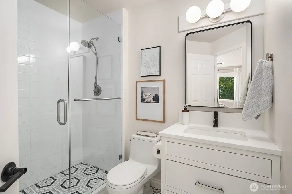 27212 SE 12th Place Sammamish WA 98075