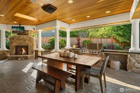27212 SE 12th Place Sammamish WA 98075