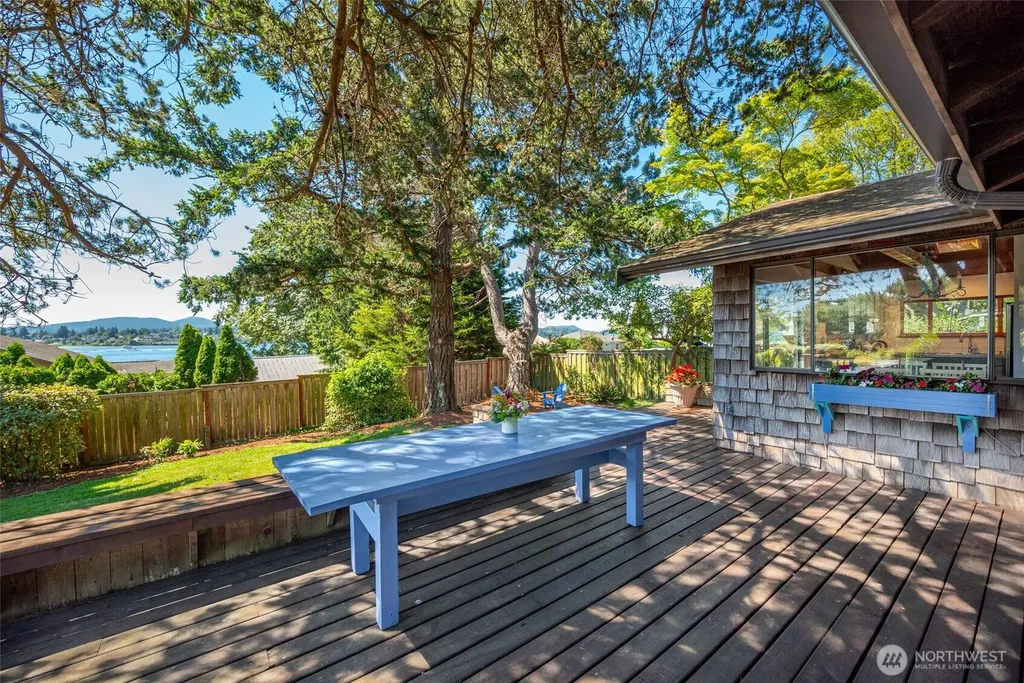 7914 Tidewater Road Anacortes WA 98221