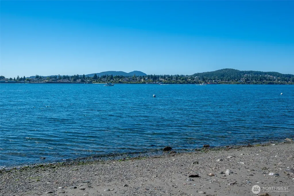 7914 Tidewater Road Anacortes WA 98221