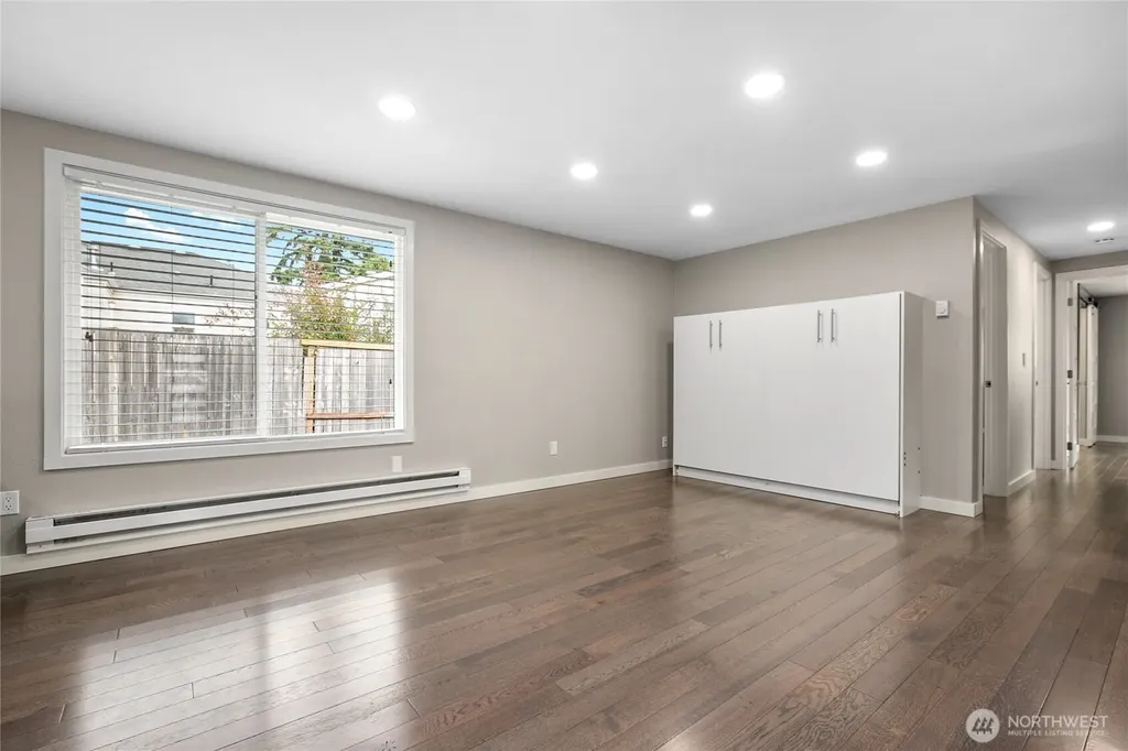 10818 31st Avenue SW Seattle WA 98146