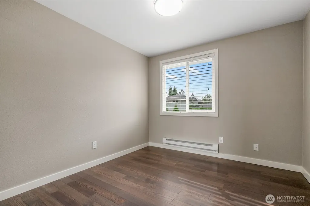 10818 31st Avenue SW Seattle WA 98146