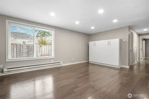 10818 31st Avenue SW Seattle WA 98146