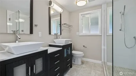 10818 31st Avenue SW Seattle WA 98146