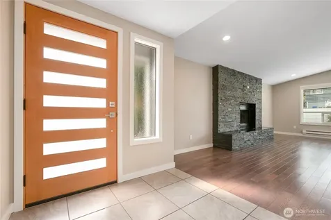 10818 31st Avenue SW Seattle WA 98146