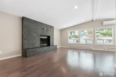 10818 31st Avenue SW Seattle WA 98146