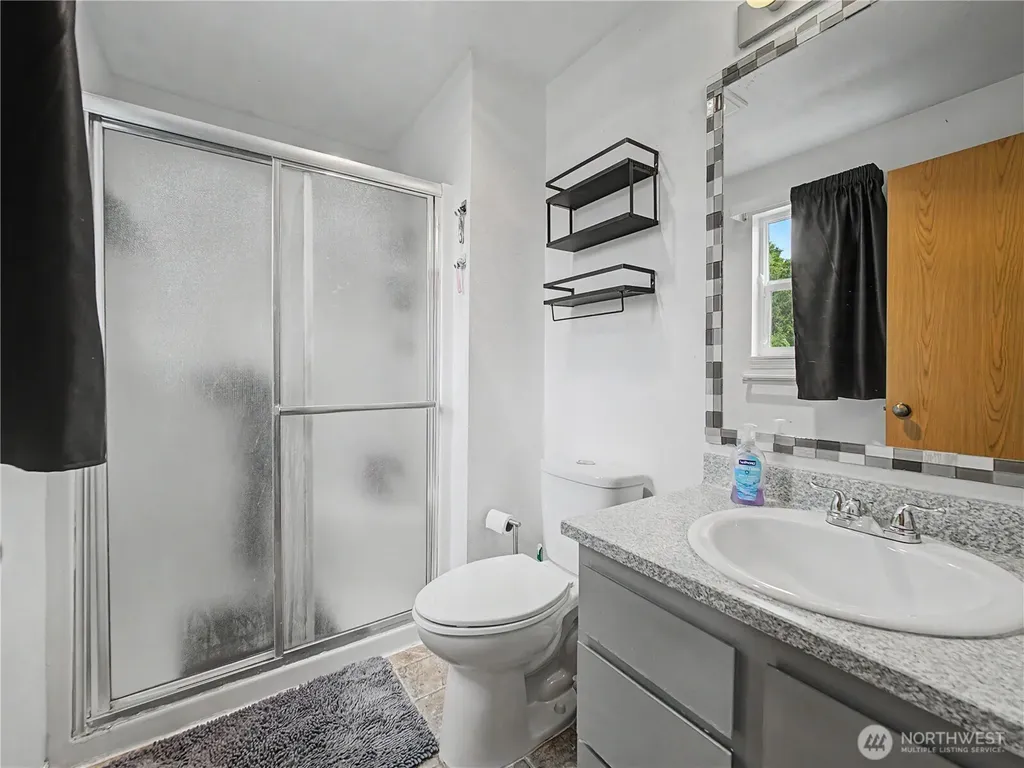 307 Berninger Street Enumclaw WA 98022