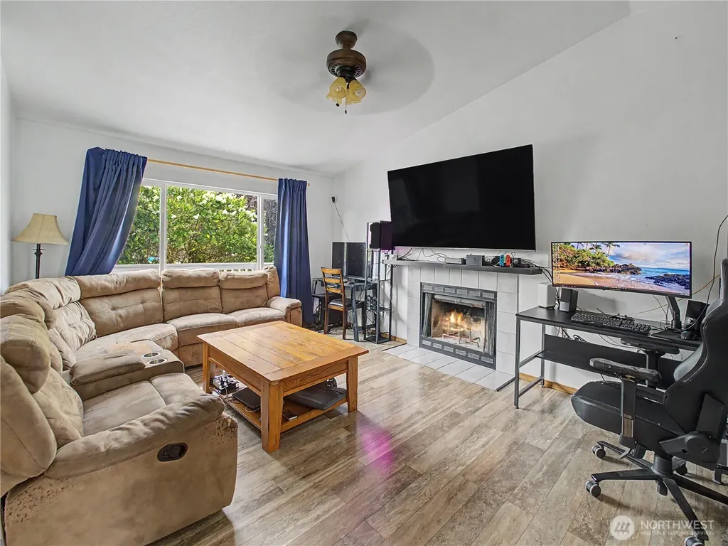 307 Berninger Street Enumclaw WA 98022